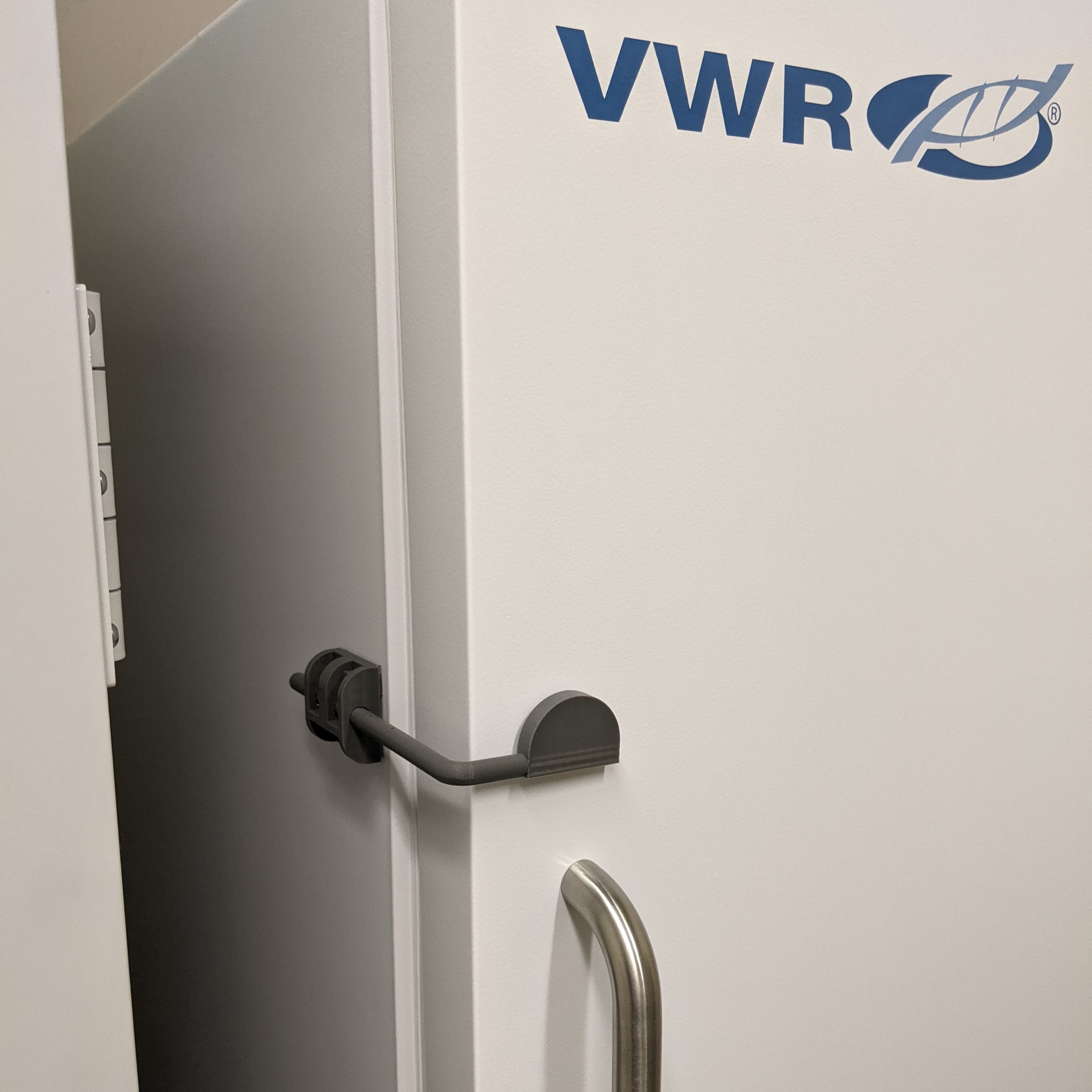 The door lock can be used on freezers to ensure the door is properly closed