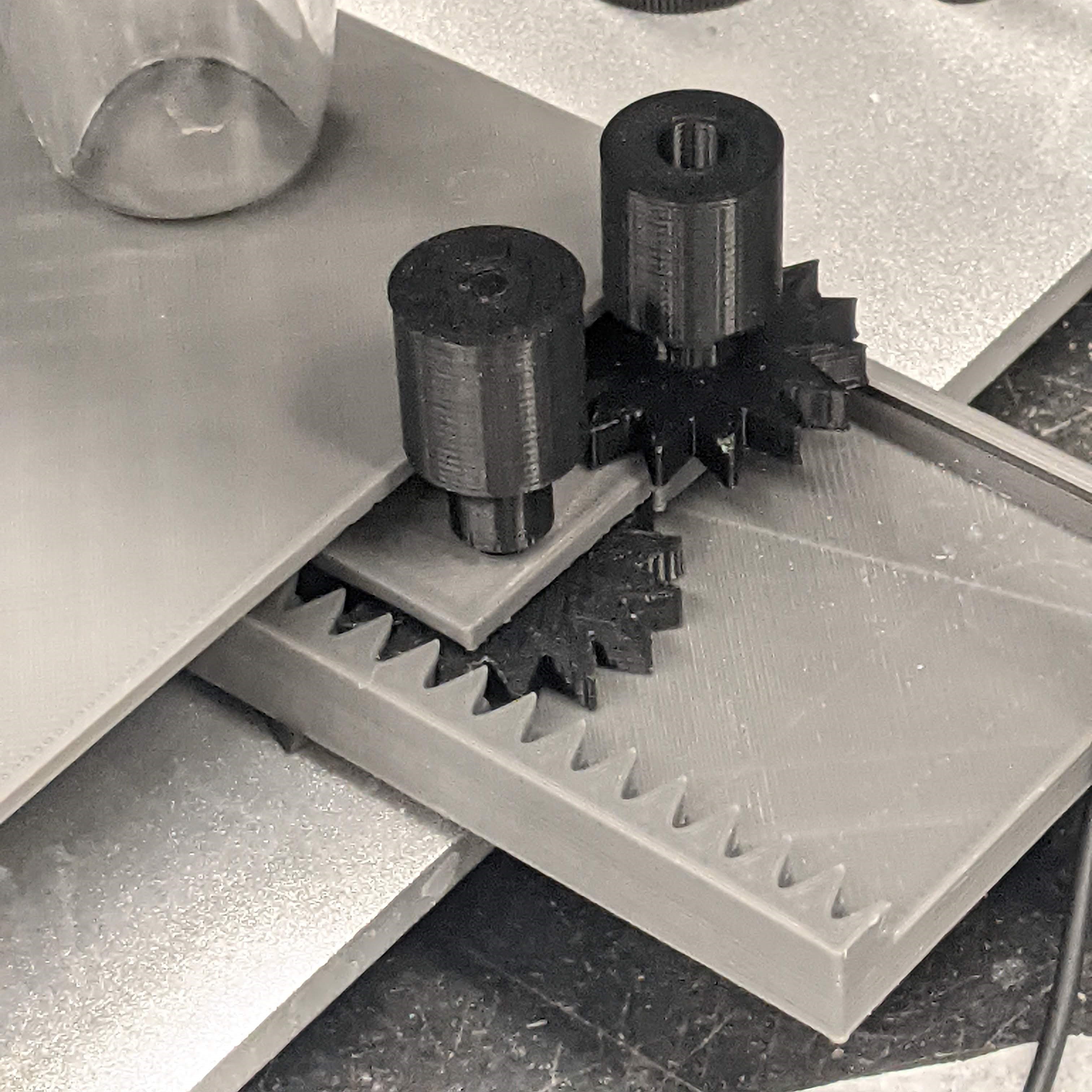 The plate with adjusting knobs attached